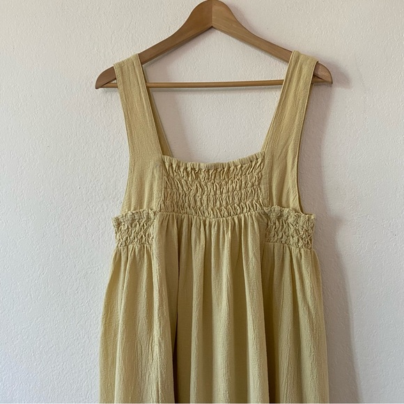 FREE PEOPLE | Delphine Midi Dress in Pampas - Picture 10 of 16